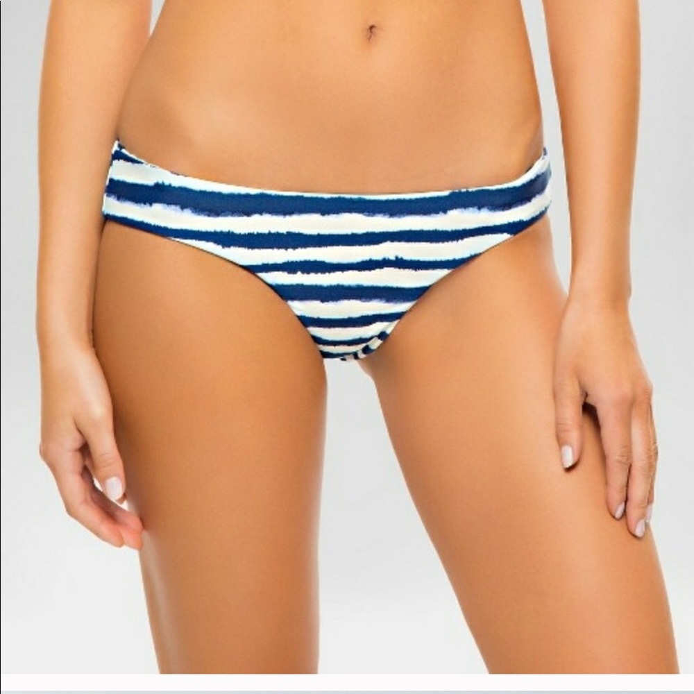Tori Praver bottoms